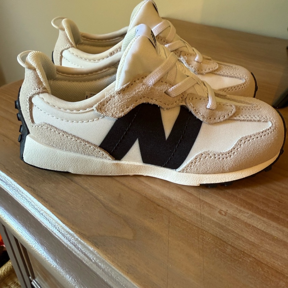 New Balance Cream and Black Retro Sneakers